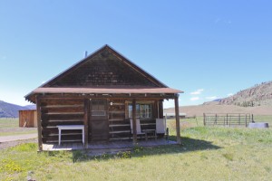 9 rustic colorado rental 01 243